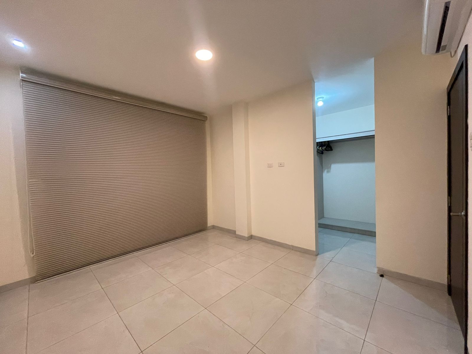 WhatsApp Image 2025-11-14 at 3.36.33 PM