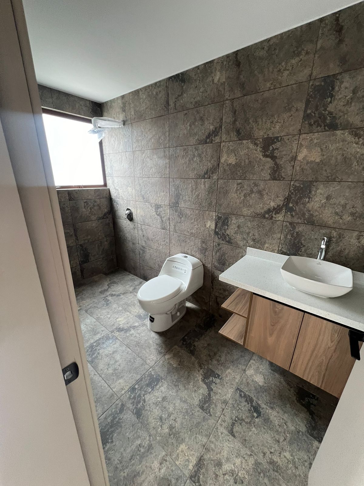 Venta 📞 099 294 7189 🏡 CASA EN TUMBACO 🏡✨ Espacio y Luz que Enamoran ✨ #TuNuevoHogar