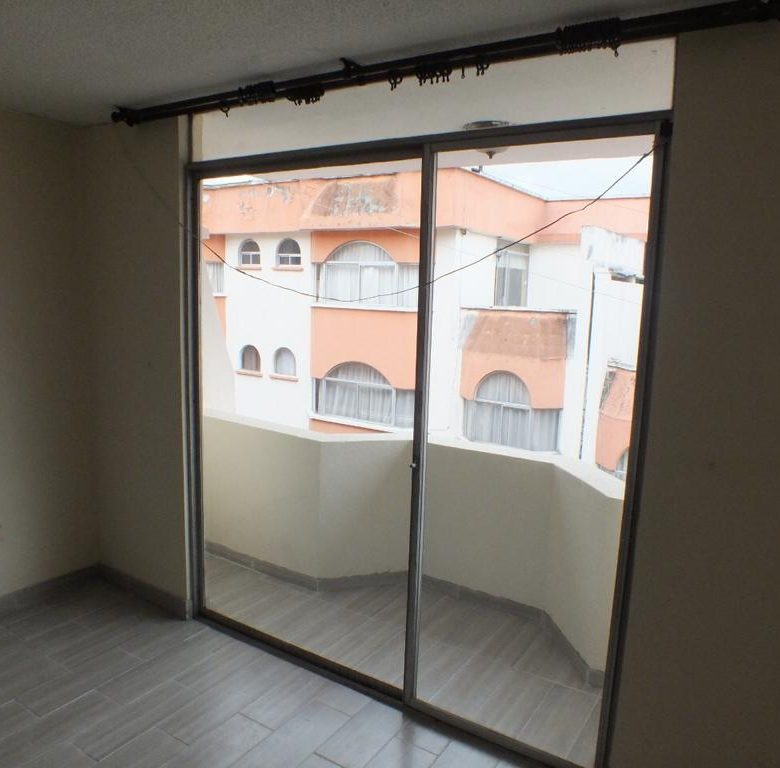 ¡Venta! 📞 099 294 7189 🏠 Casa de 2 pisos en Olimpus, cerca del Portal Shopping 🌟 #HogarDeEnsueño