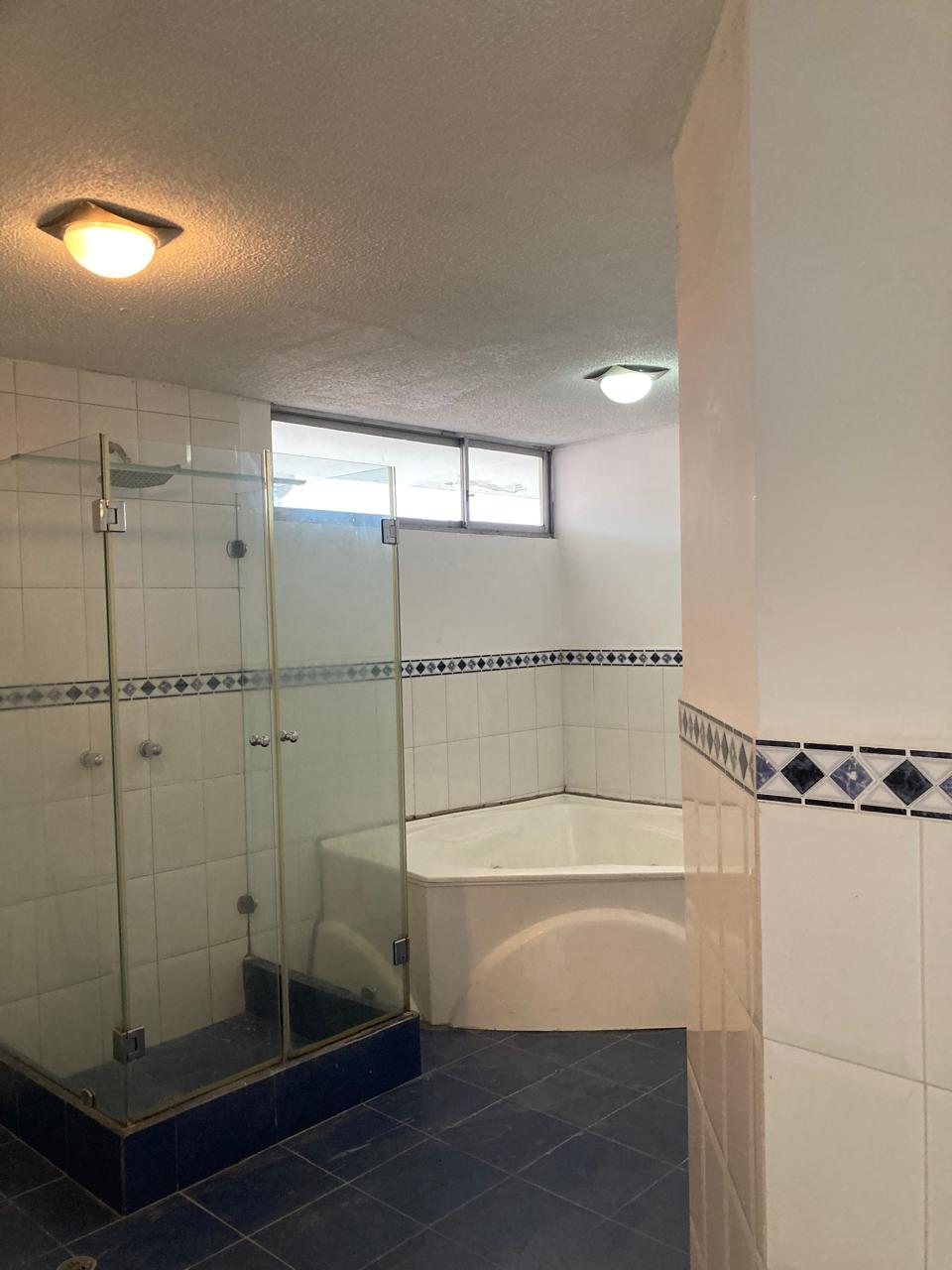 ¡Venta! 📞 099 294 7189 🏠 Casa de 2 pisos en Olimpus, cerca del Portal Shopping 🌟 #HogarDeEnsueño