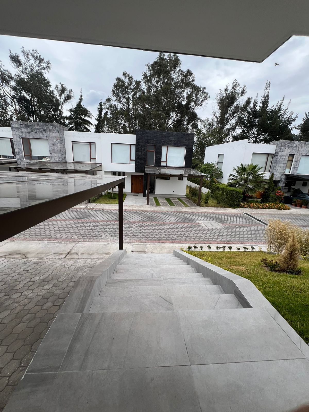 Venta 📞 099 294 7189 🏡 CASA EN TUMBACO 🏡✨ Espacio y Luz que Enamoran ✨ #TuNuevoHogar