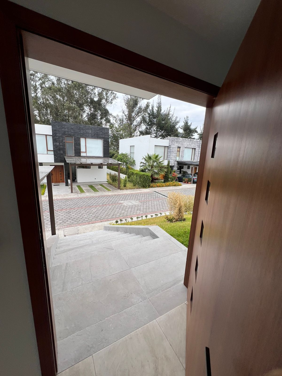 Venta 📞 099 294 7189 🏡 CASA EN TUMBACO 🏡✨ Espacio y Luz que Enamoran ✨ #TuNuevoHogar