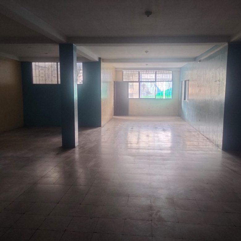 Venta 📞 099 294 7189 ️🏙 Edificio Comercial de 3 Pisos en Venta 🌟 ¡Inversión Inteligente en el 💛 de Guayaquil! 🚀 #OportunidadInmobiliaria