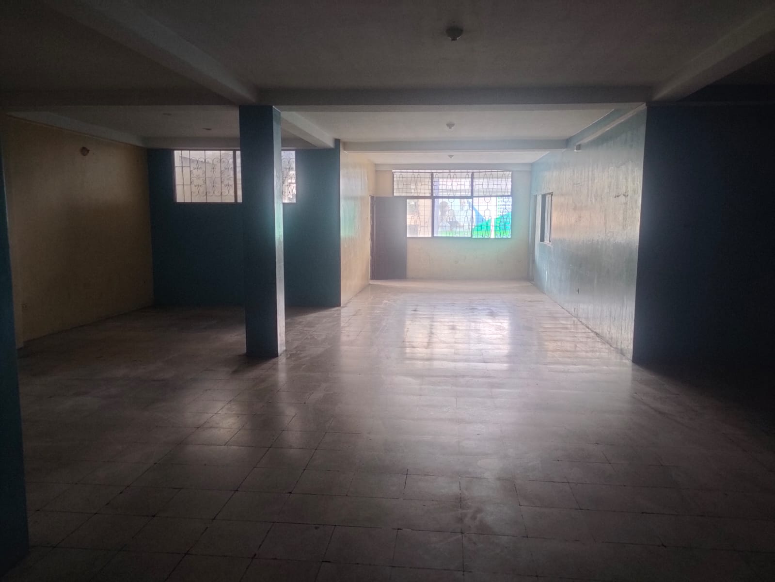 Venta 📞 099 294 7189 ️🏙 Edificio Comercial de 3 Pisos en Venta 🌟 ¡Inversión Inteligente en el 💛 de Guayaquil! 🚀 #OportunidadInmobiliaria