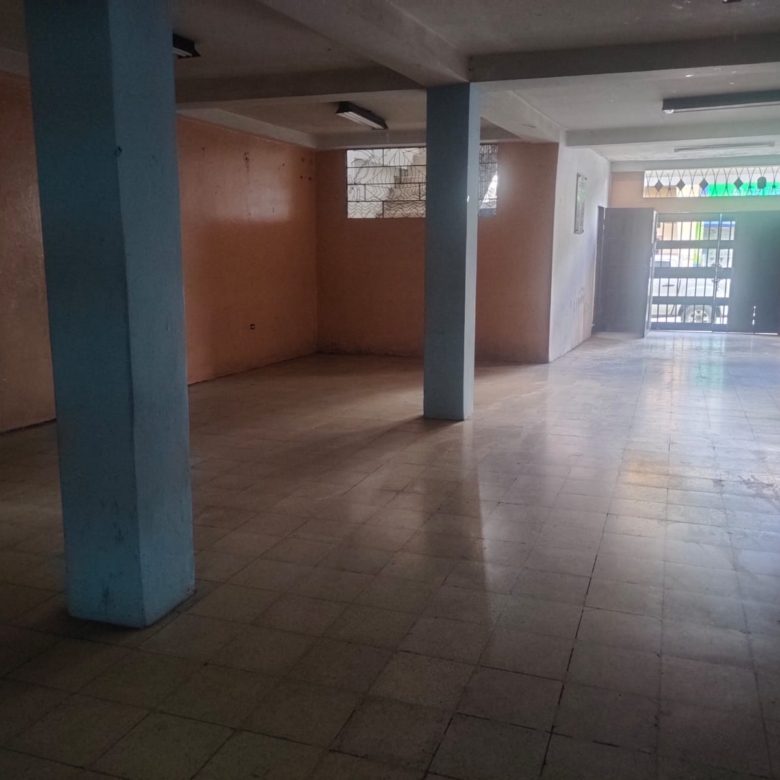 Venta 📞 099 294 7189 ️🏙 Edificio Comercial de 3 Pisos en Venta 🌟 ¡Inversión Inteligente en el 💛 de Guayaquil! 🚀 #OportunidadInmobiliaria