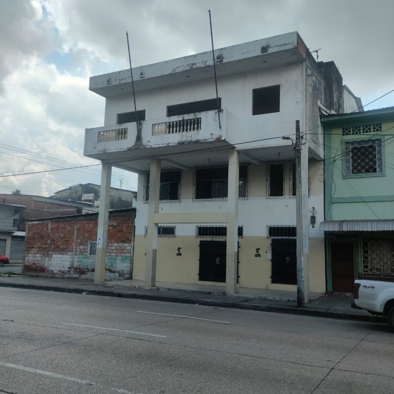 Venta 📞 099 294 7189 ️🏙 Edificio Comercial de 3 Pisos en Venta 🌟 ¡Inversión Inteligente en el 💛 de Guayaquil! 🚀 #OportunidadInmobiliaria
