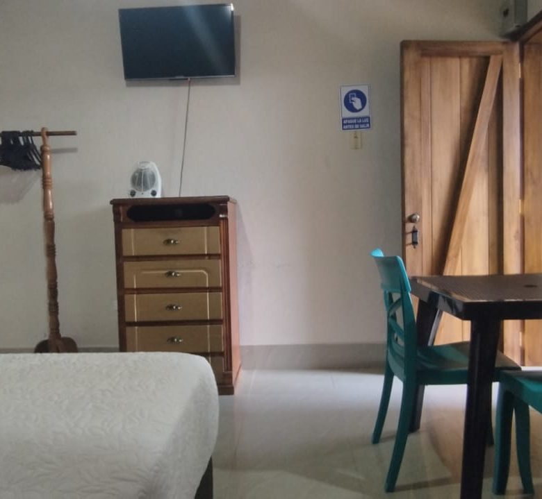 📲 098 701 0074 ✨💼 En Venta Quinta de Ensueño sobre 9.000 m² 🍃 ¡Lujo, Negocio y Confort en un Solo Lugar! 🏡🍖📍#TuInversiónIdeal