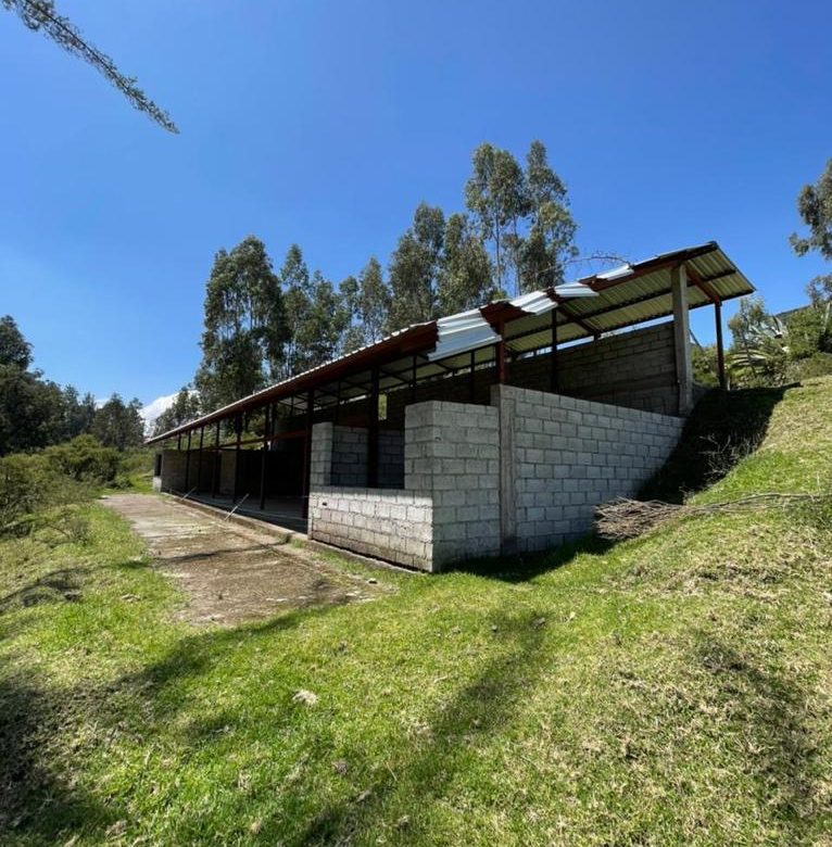 Venta 0987 0100 74 📞 🌳🏞 3 Terrenos con Magia Natural en La Floresta – Alangasí desde 1.780 m² ️🔐✨ ¡Invierte en Tranquilidad, Seguridad y Crecimiento! 📍🚀 #RaícesQueTransforman