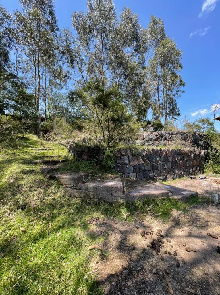 Venta 0987 0100 74 📞 🌳🏞 3 Terrenos con Magia Natural en La Floresta – Alangasí desde 1.780 m² ️🔐✨ ¡Invierte en Tranquilidad, Seguridad y Crecimiento! 📍🚀 #RaícesQueTransforman