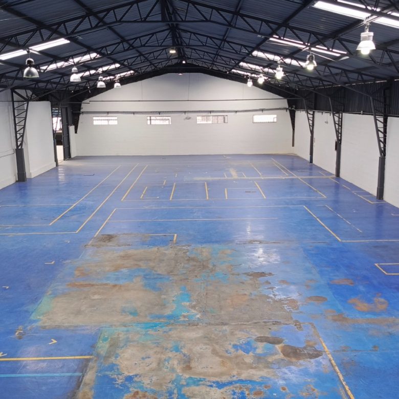 Alquiler 0987 0100 74 📞 🌟🏭 ¡Planta Industrial 4.200 m² de Alto Impacto! 🚛📦 Espacios de Bodega + Oficinas 🧠🔋 #PotenciaTuIndustria