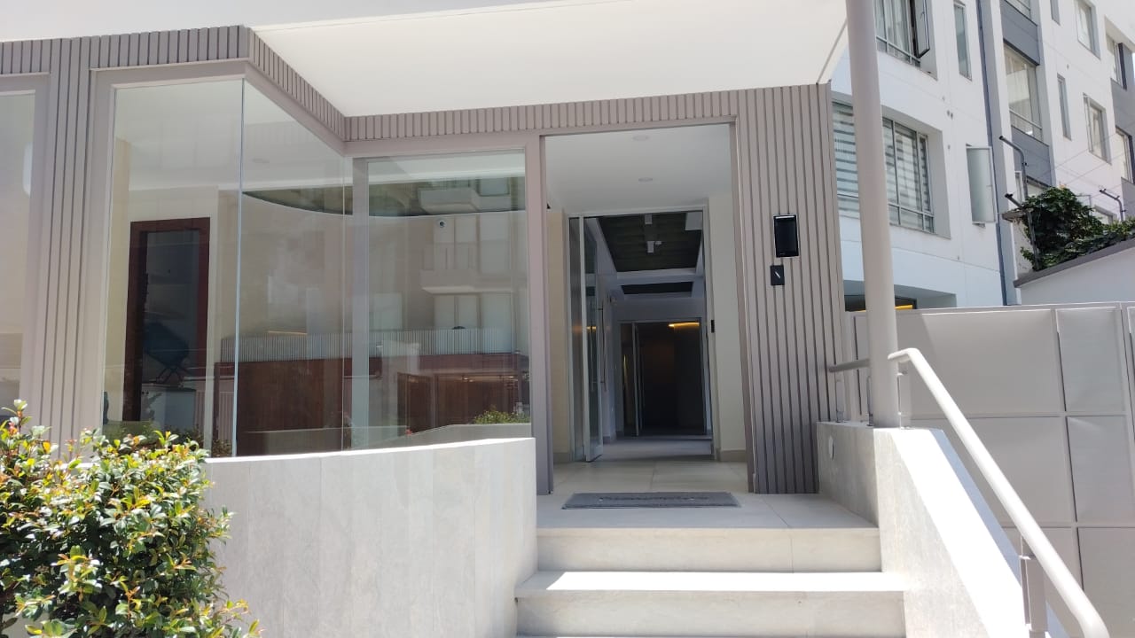 WhatsApp Image 2025-10-30 at 09.15.10 (1)