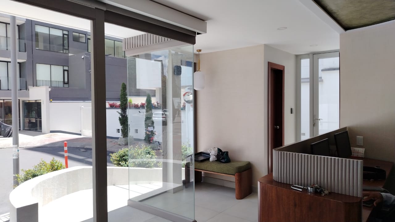 WhatsApp Image 2025-10-30 at 09.15.10