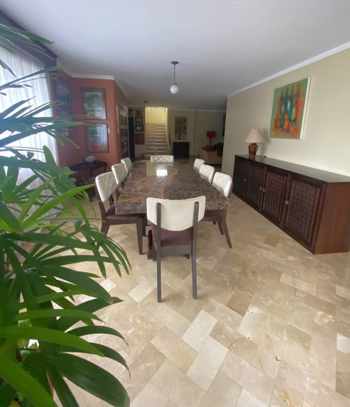ALQUILO CASA DE 3D EN PUERTO AZUL SEMIAMOBLADA