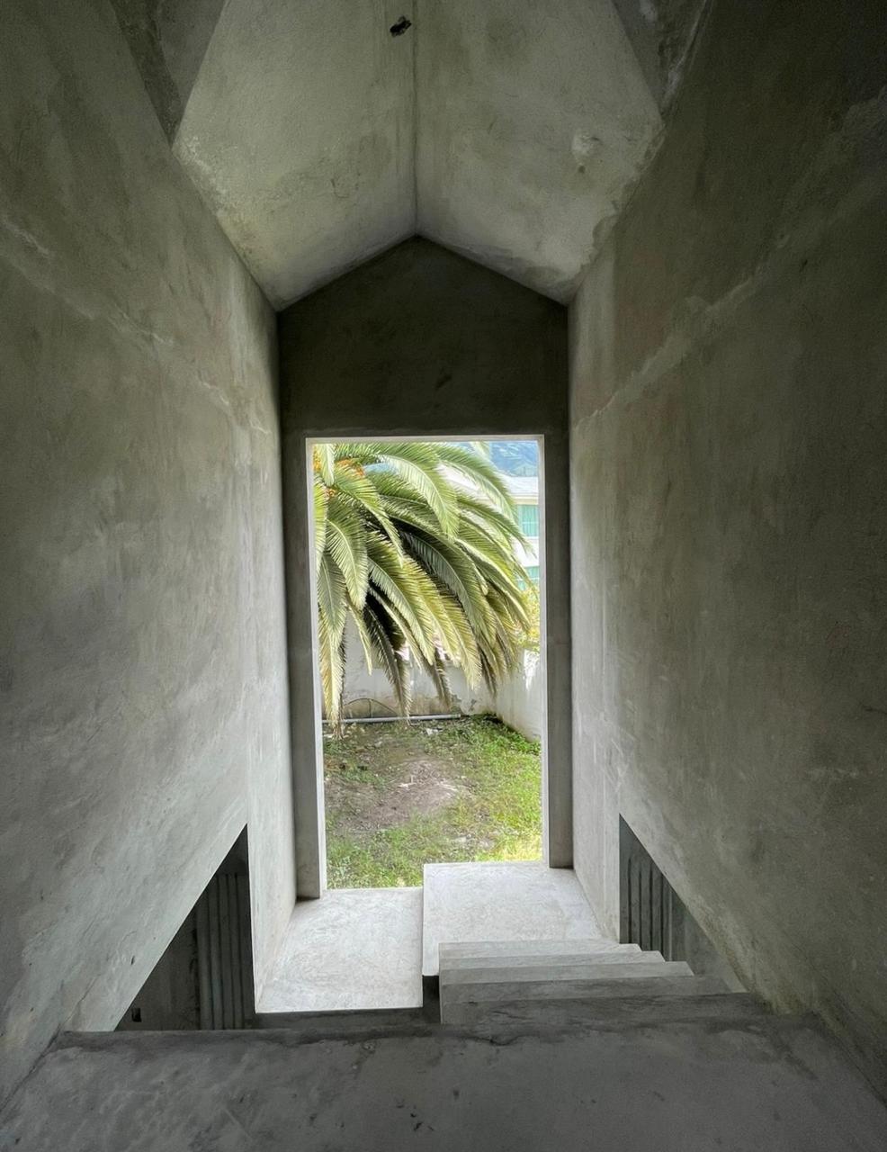 Casa de Lujo en Obra Gris