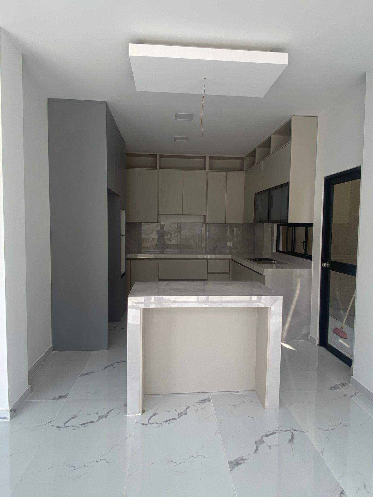 Casa en venta de estreno La Joya