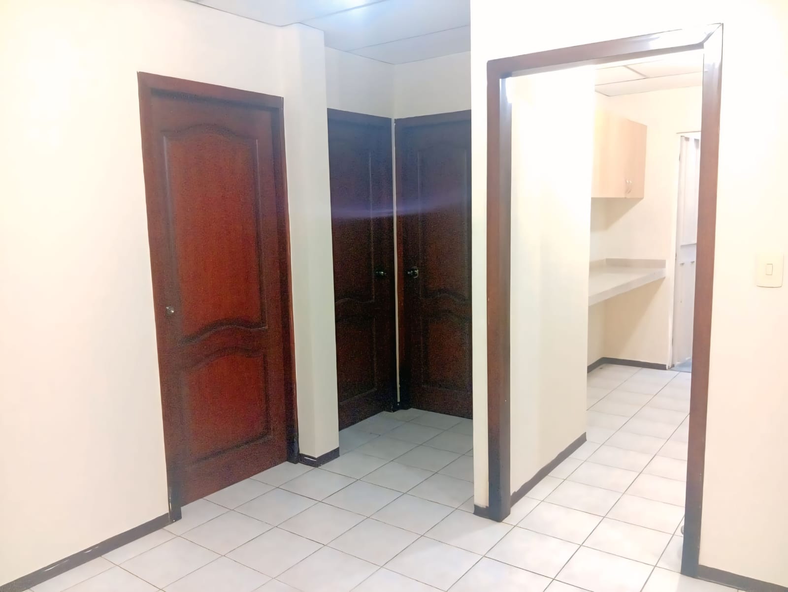 WhatsApp Image 2025-11-21 at 15.05.04 (1)