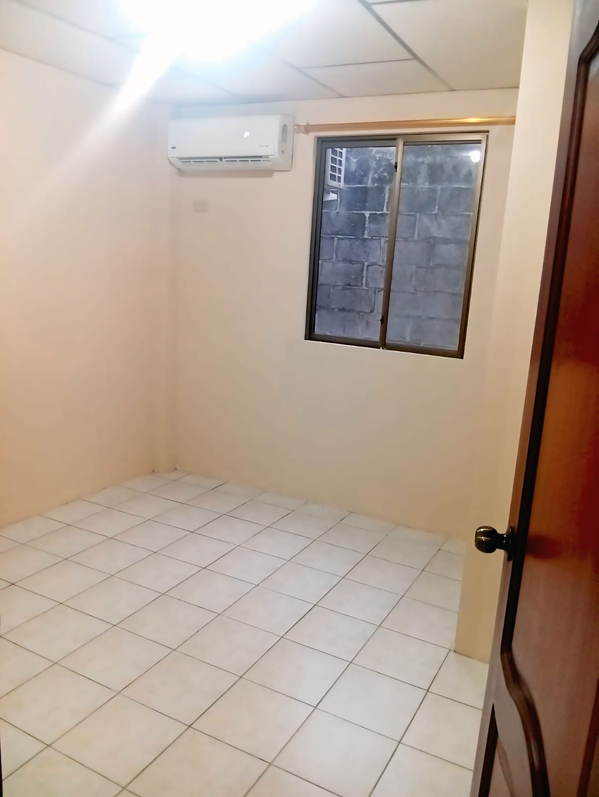 WhatsApp Image 2025-11-21 at 15.05.06