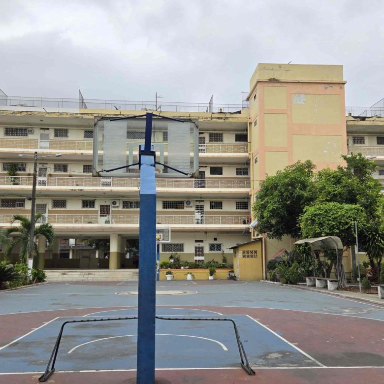 Departamento en Venta – Planta Baja, Centro de Guayaquil (Sector Distribuidoras Farmacéuticas)