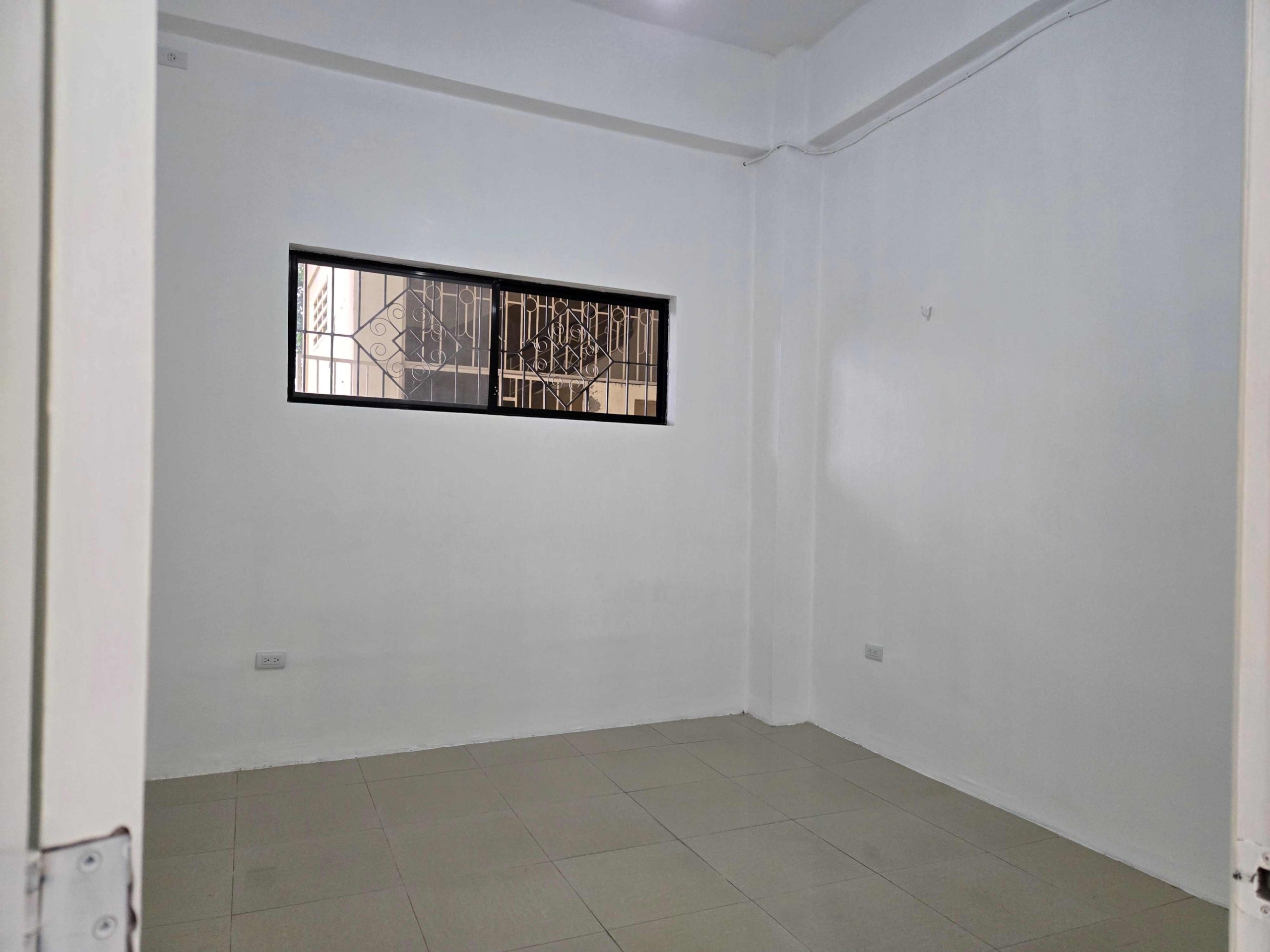 Departamento en Venta – Planta Baja, Centro de Guayaquil (Sector Distribuidoras Farmacéuticas)