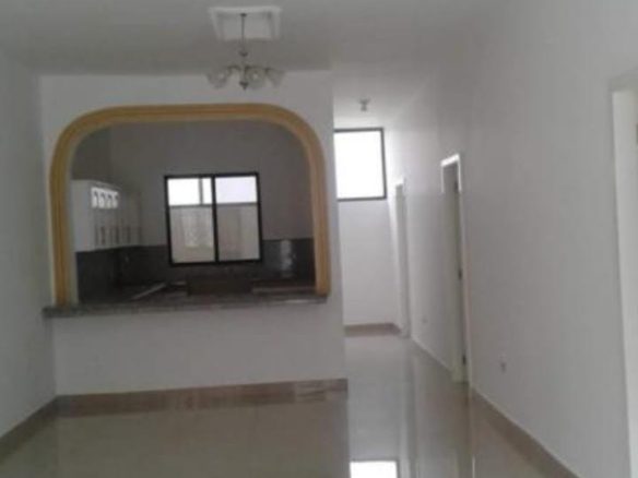 Lindo Departamento En Bellavista Cuenta Con Tres Dormitorios Con Sus Respectivos Baños, Sala, Comedor Cocina. Acabados Fino Y Elegante. Amplios Closets Garaje Cuenta Con Seguridad Las 24 Horas
