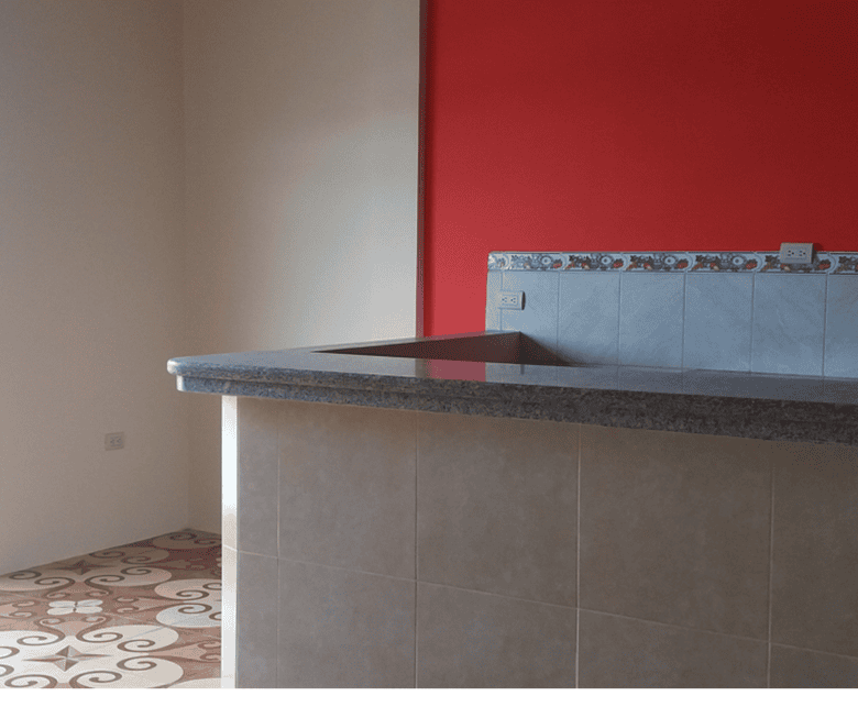 ALQUILO LUMINOSA SUITE SAN EDUARDO (Pareja, profesional y/o estudiante)