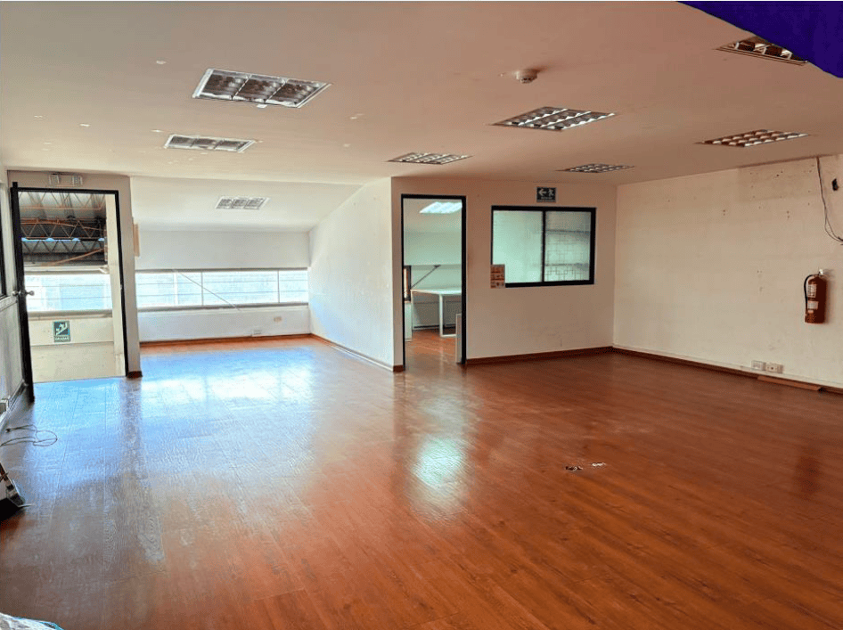 Captura de pantalla 2026-07-10 115803 Arriendo 📞 099 294 7189 🏭✨ ¡IMPULSE EL CRECIMIENTO DE SU EMPRESA! 🚛📦 Galpón Industrial de Arriendo | Ubicación Estratégica | Para Operar desde Octubre 2026 #OportunidadIndustrial