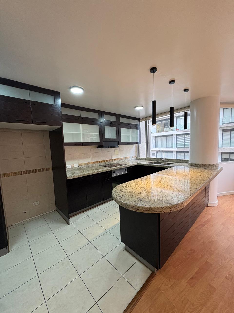 WhatsApp Image 2026-06-28 at 18.48.16 SUITE VENTA QUITO CENTRO NORTE