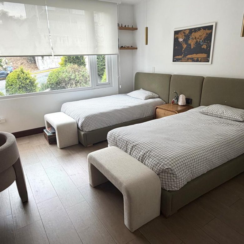 Venta 📞 099 294 7189 ✨🏡 Casa de 669 m² Vive el Lujo que Inspira en Cumbayá 🌿🌞 #TuCasaSoñada ✨🏡 Tu refugio de lujo en Cumbayá ✨