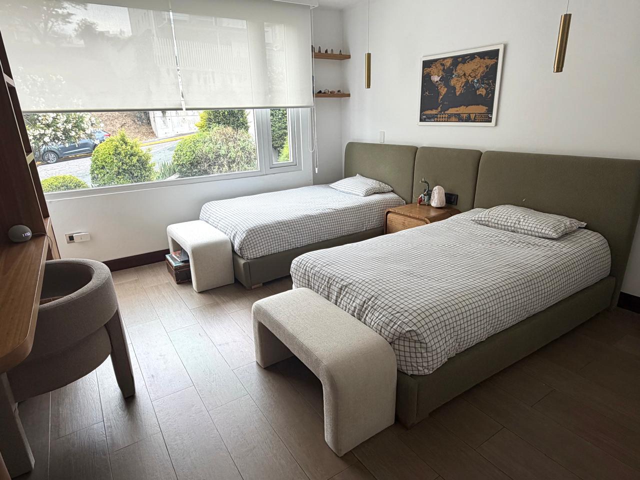 WhatsApp Image 2026-08-20 at 15.09.33(3) Venta 📞 099 294 7189 ✨🏡 Casa de 669 m² Vive el Lujo que Inspira en Cumbayá 🌿🌞 #TuCasaSoñada ✨🏡 Tu refugio de lujo en Cumbayá ✨