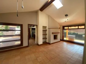 Venta o Renta 📞 099 294 7189 🏡✨ Vive la Casa 268 m² de Sueños en Tanda 🌳🌄 #TuNuevoHogar