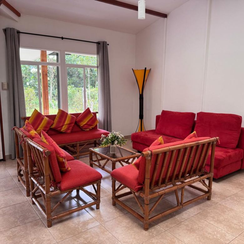 Venta 📞 099 294 7189 ✨🏡🌿 Casa Vacacional de 166,25 m² en Villa Real de Arashá: Naturaleza y Confort 🌿🏡✨ #TuSueñoEnArasha