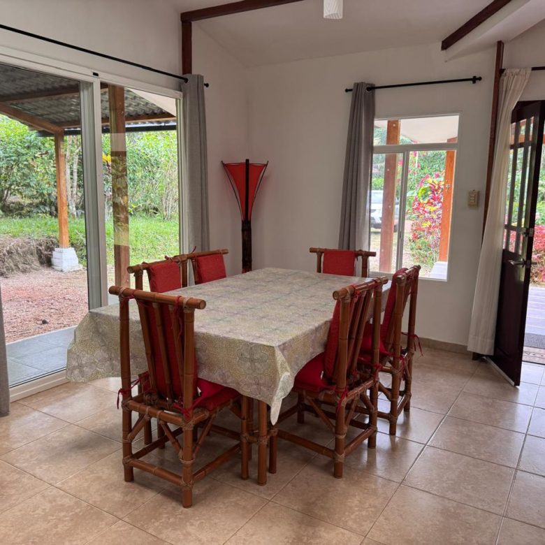 Venta 📞 099 294 7189 ✨🏡🌿 Casa Vacacional de 166,25 m² en Villa Real de Arashá: Naturaleza y Confort 🌿🏡✨ #TuSueñoEnArasha