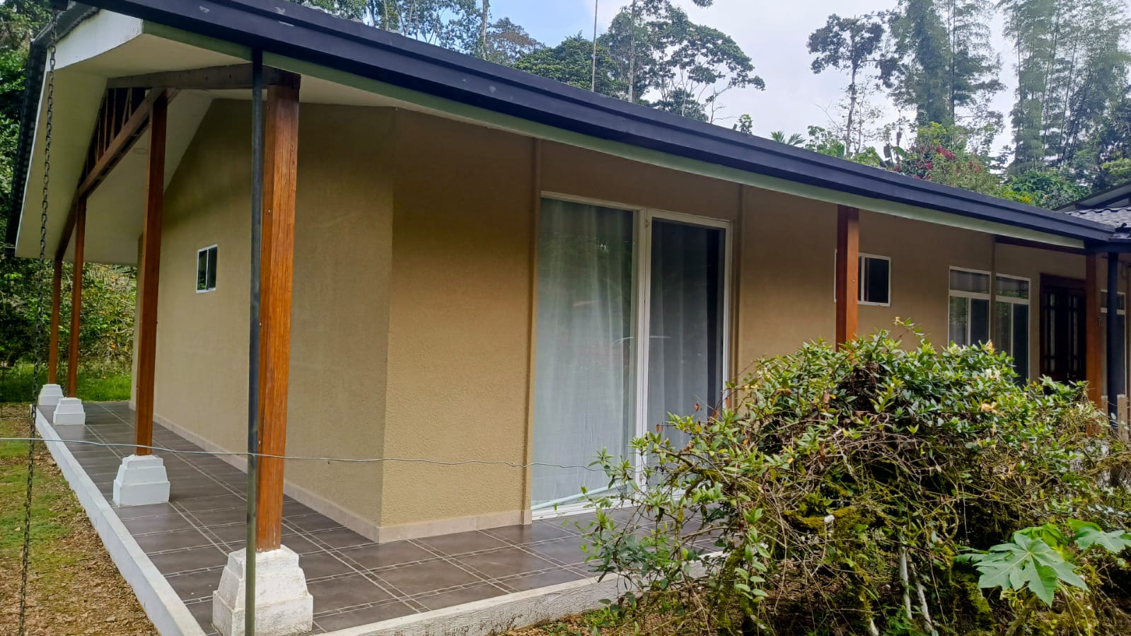 Venta 📞 099 294 7189 ✨🏡🌿 Casa Vacacional de 166,25 m² en Villa Real de Arashá: Naturaleza y Confort 🌿🏡✨ #TuSueñoEnArasha