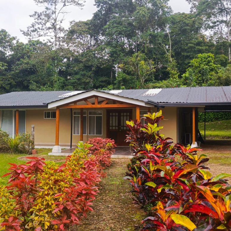 Venta 📞 099 294 7189 ✨🏡🌿 Casa Vacacional de 166,25 m² en Villa Real de Arashá: Naturaleza y Confort 🌿🏡✨ #TuSueñoEnArasha