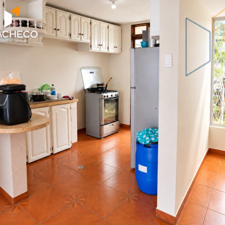Venta 📞 098 701 0074 🏡 Casa de 3 Pisos y Terraza✨ Tu nuevo hogar en Calderón 🚗 🔥 ¡Amplio, seguro y al mejor precio! 🔒#CasaIdealQuito
