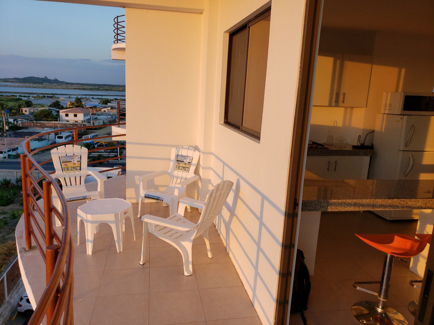BALCON1-1440×1080 Oportunidad Dpto en Playas vista al mar 3 dormitorios
